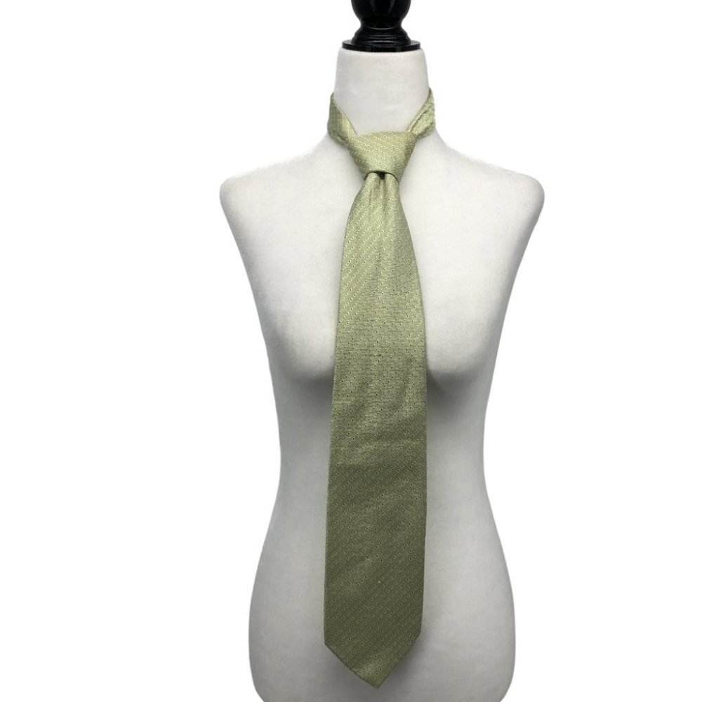 Harry Rosen Light Green printed Silk Wide Tie